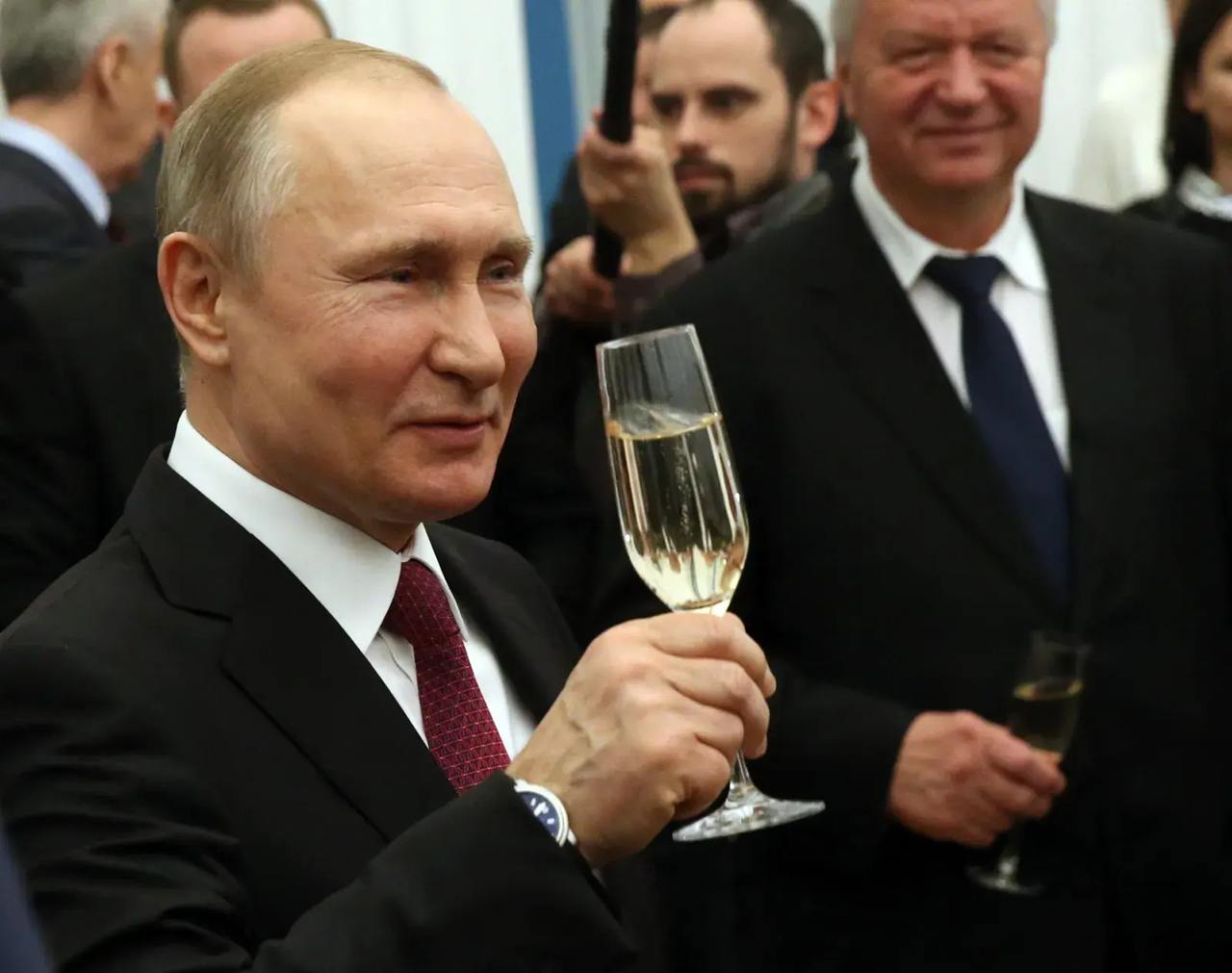 Putin tugʻilgan kunini qanday oʻtkazadi?